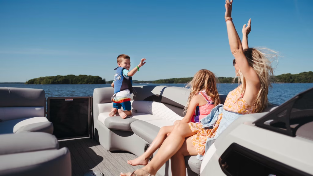 Boat Rental with Captain in Jensen Beach